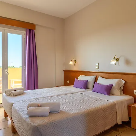 Aparthotel Danelis & Malia