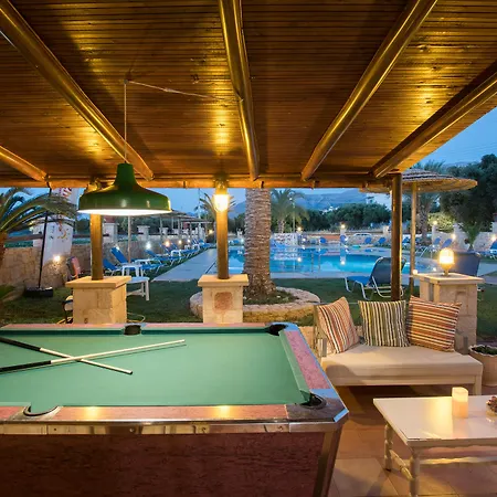 Aparthotel Danelis & Malia