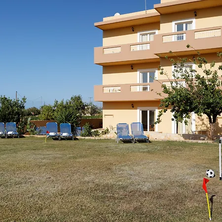 Danelis & Aparthotel